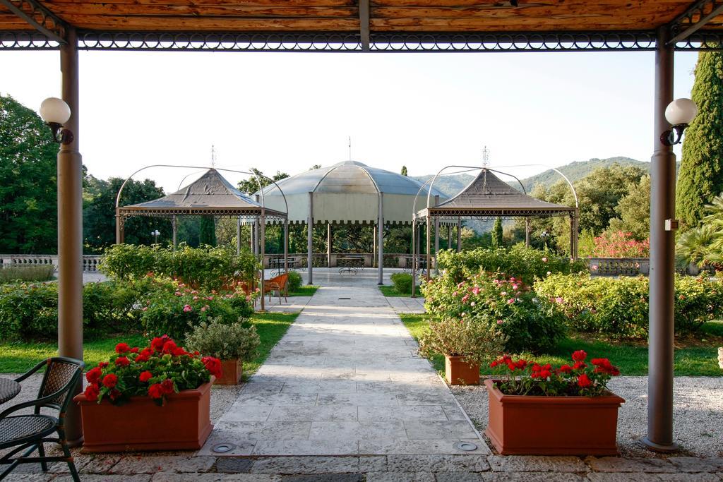 Park Potenziani Hotel